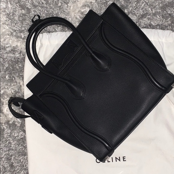 SOLD 💥Luggage micro black minor defect - Picture 5 of 9